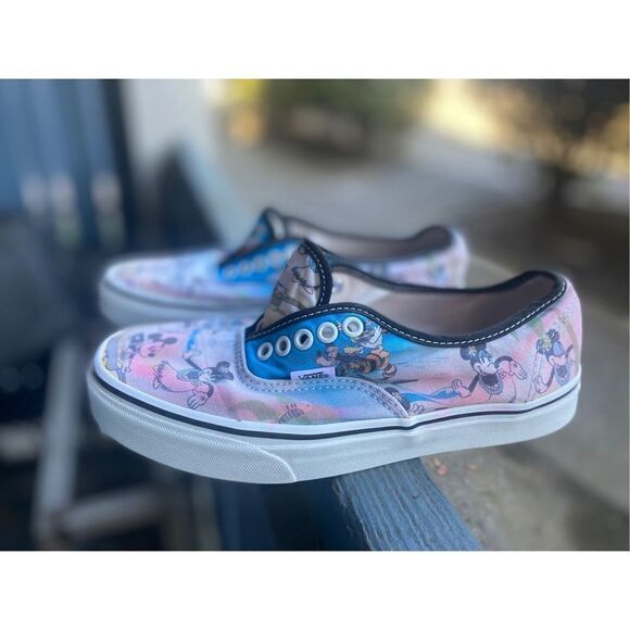 Vans Women’s Shoe Disney Mickey Mouse Minnie Goofy Hawaiian Aloha Sz 8.5 US - Picture 1 of 10